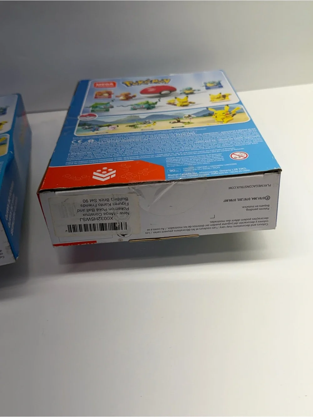 Mega Construx Pokémon Kanto Partners Building Set with Poké Ball (Blue/Red)